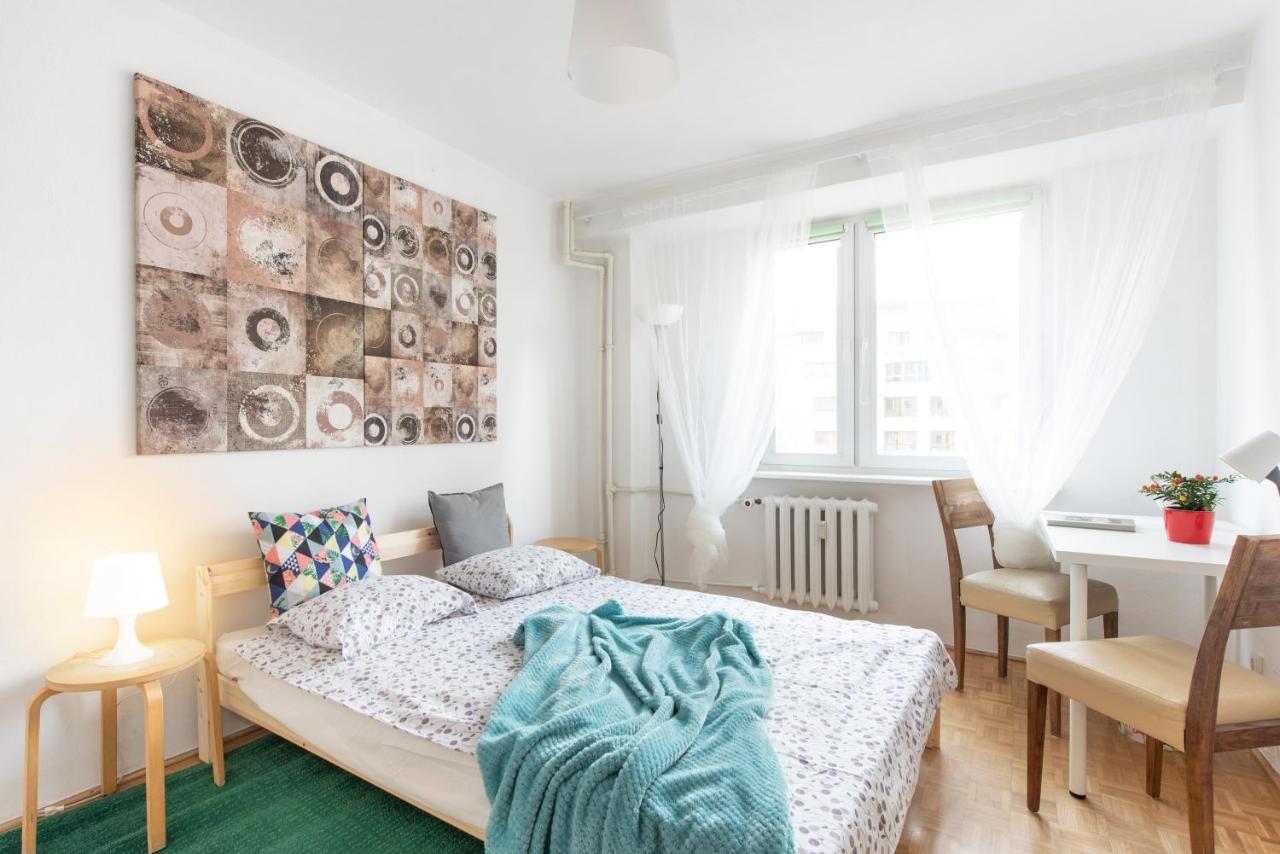 Room, Inflancka 19 * Warszawa