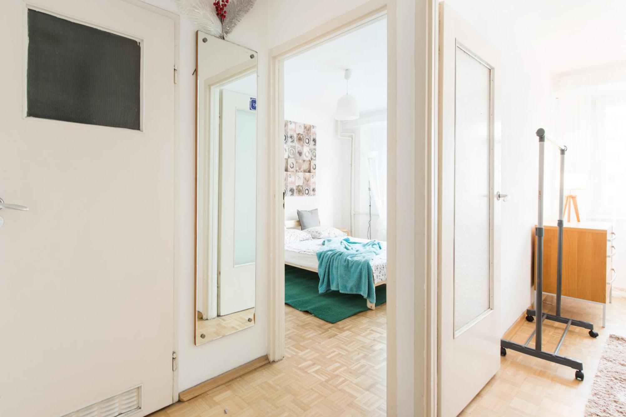 Apartment Room, Inflancka 19